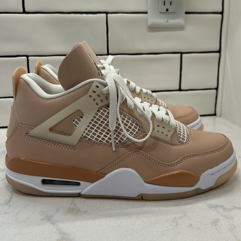Nike Air Jordan 4 Retro High Top‎ Rose Gold Shimmer 2021 DJ0675-200 - Picture 3 of 16